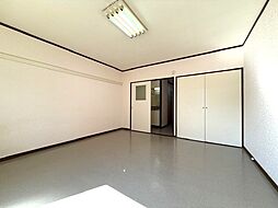 コモド西条 312 3階1Kのリビング/ダイニング