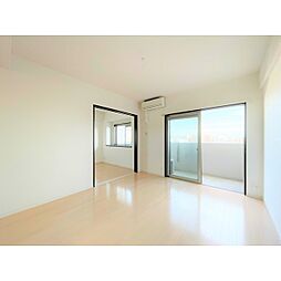 クイーンリッチ新屋敷 1LDKの写真
