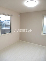 オモイデーナS 102 1階2LDKのリビング/ダイニング