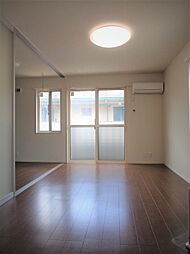 D-roomフレンド 207 2階1LDKのリビング/ダイニング