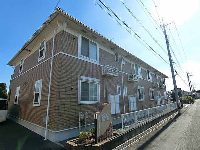 2 / 4