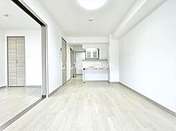 エクセラン阿見 202 2階1LDKのリビング/ダイニング