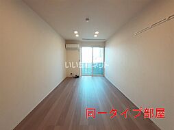 スタブリテラス桑名 302 3階1Kのリビング/ダイニング