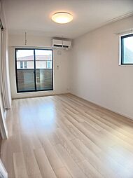 らぷらす　II 204 2階2LDKのリビング/ダイニング