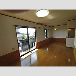 CCR2002 202 2階2LDKのリビング/ダイニング