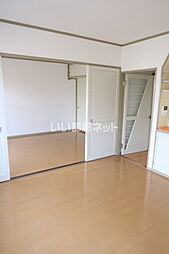 ラ・メゾン・スカイ 402 4階3DKのリビング/ダイニング