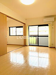 リバーサイドI 103 1階1LDKのリビング/ダイニング