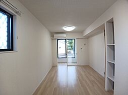 ビオルネI 102 1階1LDKのリビング/ダイニング