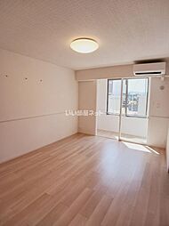 トレス　グラナード 104 1階1LDKのリビング/ダイニング