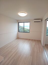 シュバルツハウス防府 203 2階1LDKのリビング/ダイニング