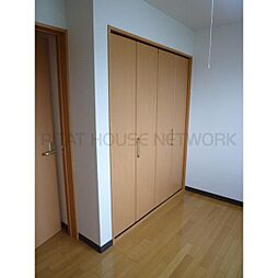 フィフティストームマンション4ｔｈ（ 0102 1階1LDKのリビング/ダイニング