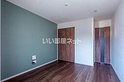 アドバンス中広町 202 2階1Kのリビング/ダイニング