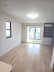 ファイアブルーム大森 201 2階ワンルームのリビング/ダイニング