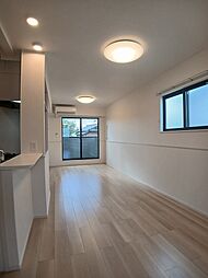 プレミアム27番館 201 2階2LDKのリビング/ダイニング