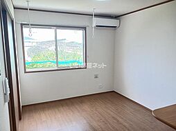 メゾンドショコラ 202 2階1LDKのリビング/ダイニング