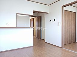 メゾンドショコラ 205 2階1LDKのリビング/ダイニング