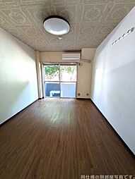 フリースクエア英 202 2階1Kのリビング/ダイニング