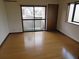 サンライトゆう 201 2階1Kのリビング/ダイニング