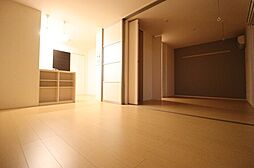 アーバンハイツ 102 1階1LDKのリビング/ダイニング