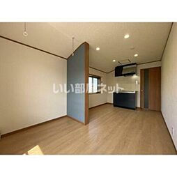 レントハウスＦｕｓｓａ860 205 2階ワンルームのリビング/ダイニング