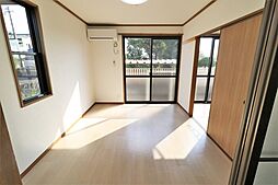 グリーンパーク森町 101 1階3DKのリビング/ダイニング