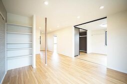 東武桐生線 三枚橋駅 徒歩5分の賃貸アパート 1階2LDKのリビング/ダイニング