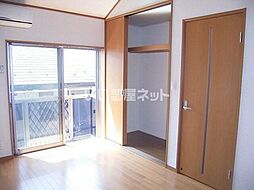 アドラブール多摩境 202 2階ワンルームのリビング/ダイニング