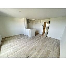 ハーミテージ 203 2階1LDKのリビング/ダイニング