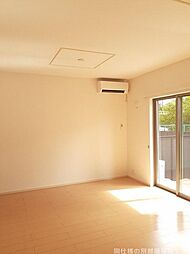 ＧＲＥＥＮ・II−Ｂ 101 1階1LDKのリビング/ダイニング