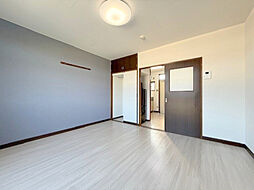 カルチェラタンA棟 211 2階1Kのリビング/ダイニング