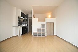 セブン・セブン都北 303 3階ワンルームのリビング/ダイニング