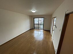 ロワイヤルＴ・Ｎ I 205 2階2LDKのリビング/ダイニング