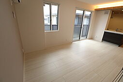 D-room monica 205 2階2LDKのリビング/ダイニング