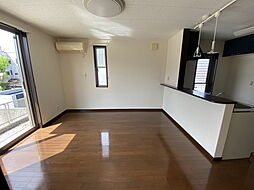 ＭＫリースホーム星見ヶ丘(5-104) A 1階2LDKのリビング/ダイニング