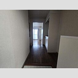 シルバープレイス 302 3階ワンルームのリビング/ダイニング