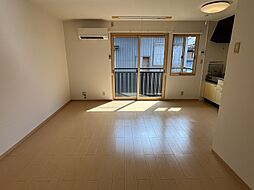 リバーサイドハイツ 202 2階1LDKのリビング/ダイニング