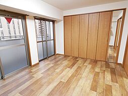 QUINTO五条烏丸 602 6階1SLDKのリビング/ダイニング