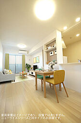 ブローテ 205 2階2LDKのリビング/ダイニング