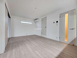 CASA　CALMA菱木 102 1階2LDKのリビング/ダイニング