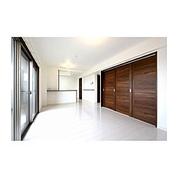 ＬＩＢＴＨ平成駅前 603 6階3LDKのリビング/ダイニング