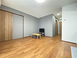 Flower valleyI 202 2階1LDKのリビング/ダイニング