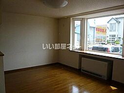 スマイル21 203 2階2LDKのリビング/ダイニング