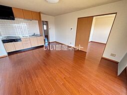 HILLS　T’s A-3B 3階3LDKのリビング/ダイニング