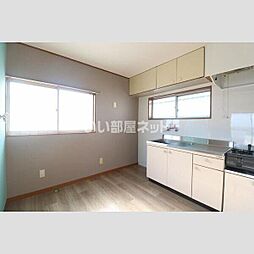 covo 1 1階ワンルームのリビング/ダイニング