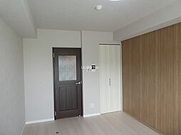 エルピスN5 105 1階1Kのリビング/ダイニング