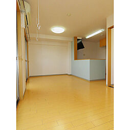 Heartful Clair 301 3階2LDKのリビング/ダイニング