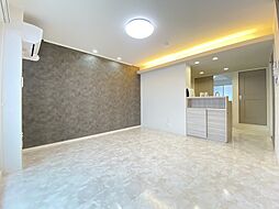 プレミア西条中央B棟 202 2階2LDKのリビング/ダイニング