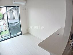 シュヴァン天領 102 1階1DKのリビング/ダイニング