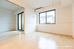 サンロイヤルI 304 3階1LDKのリビング/ダイニング