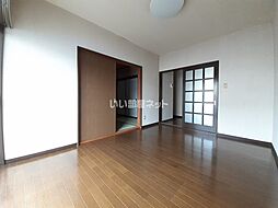 スカイコーポI 105 1階2DKのリビング/ダイニング